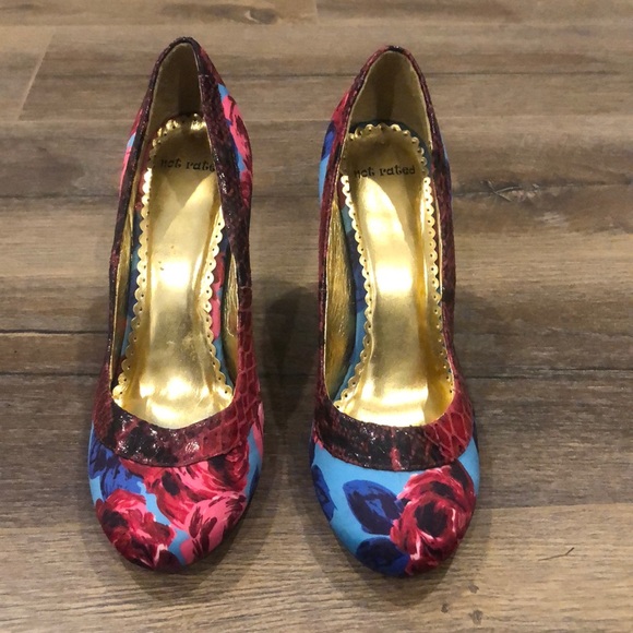 Beautiful blue and purple floral pumps